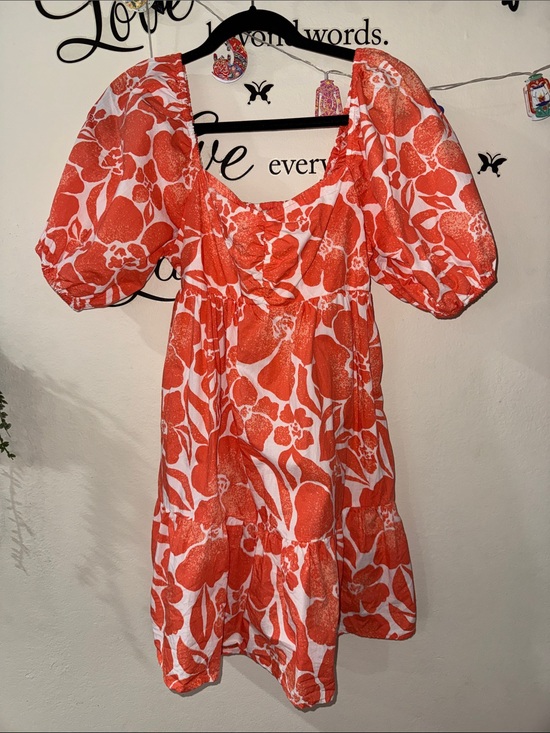 Billabong Dresses & Skirts - Billabong Orange and White Floral Puff Sleeve Mini Dress